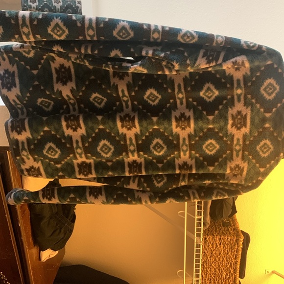 WESC patterned fleece - Picture 3 of 3